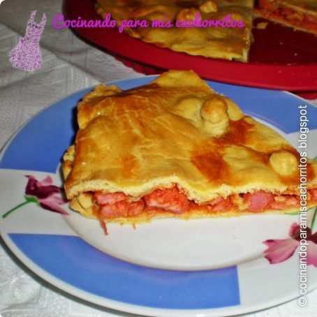 Empanada de salchichas