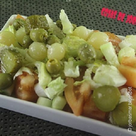 Ensalada con encurtidos