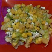 Ensalada de frutas y quesos