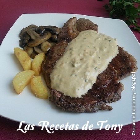 ENTRECOT DE BUEY A LA PIMIENTA VERDE DE MADAGASKAR