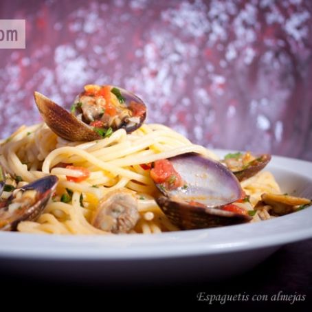 Espaguetis con Almejas