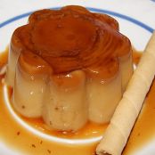 Flan casero de turrón blando