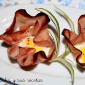 Flores de jamón y huevos de codorniz