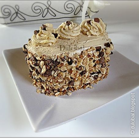 PASTEL DE GALLETAS Y MOKA