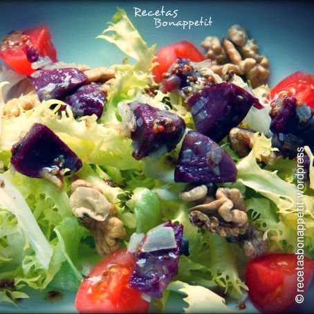 Ensalada templada de mollejas de pato confitadas con vinagreta de mostaza