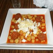 Garbanzos con chorizo