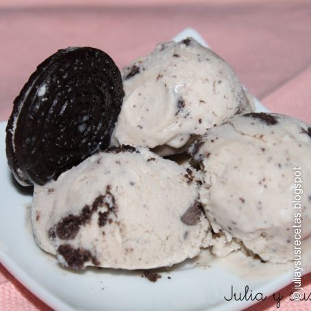 Helado de galletas Oreo con y sin heladera