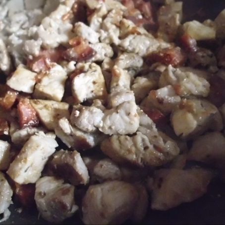 Carne en salsa con almendras