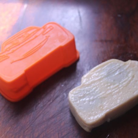 Huevos cocidos al vapor con molde