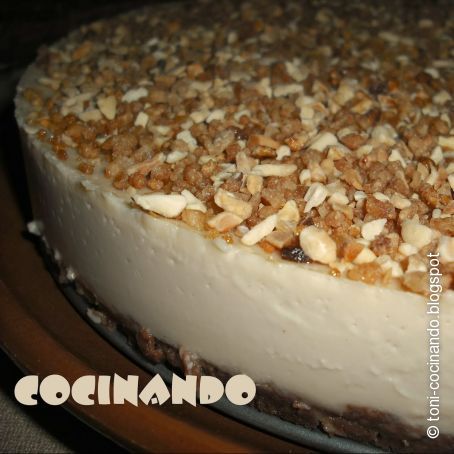 Tarta de turrón casera