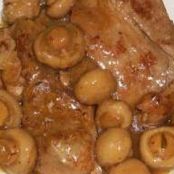 Filetes de ternera en salsa con champiñones fácil