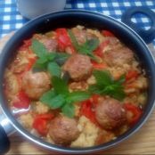 Albóndigas de carne con longaniza fresca