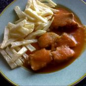 Lengua de cerdo guisada con tomate