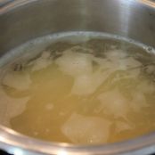 CANELONES RELLENOS DE PANGA, CHAMPIÑONES Y GAMBAS - Paso 1