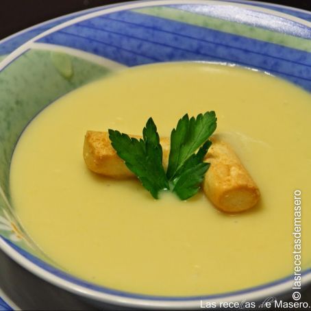 Sopa crema de calabacín casera