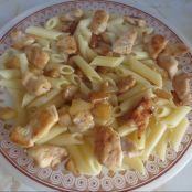 Macarrones con pollo, pera y gorgonzola - Paso 1