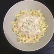 Nidos con Salsa carbonara