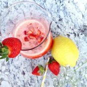 Limonada de fresas casera con Thermomix