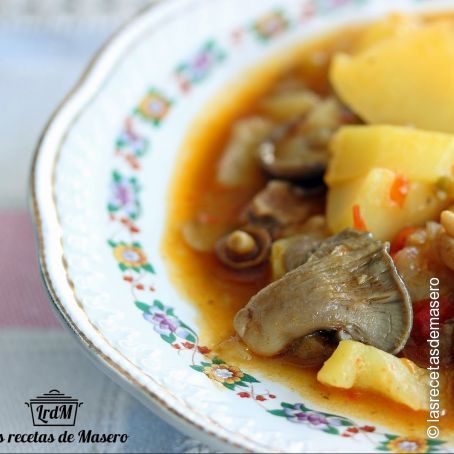 Patatas con costillas en olla a presión