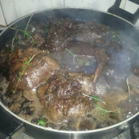 Liebre a la cazadora