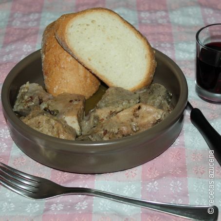 Lomo confitado a las 4 pimientas.