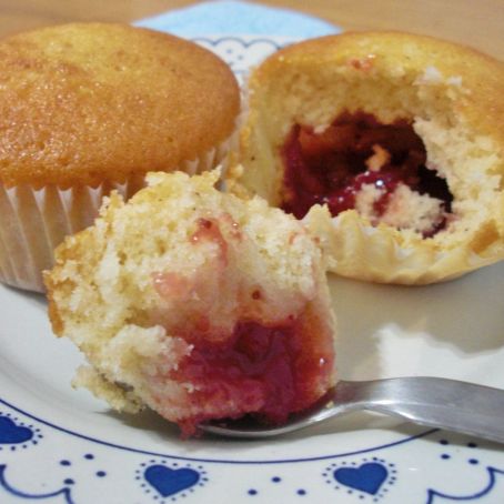 Magdalenas rellenas de mermelada