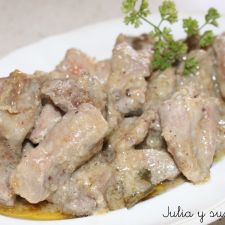 MAGRO DE CERDO AL AJILLO