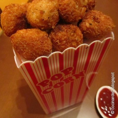 Bolitas de pollo crujiente