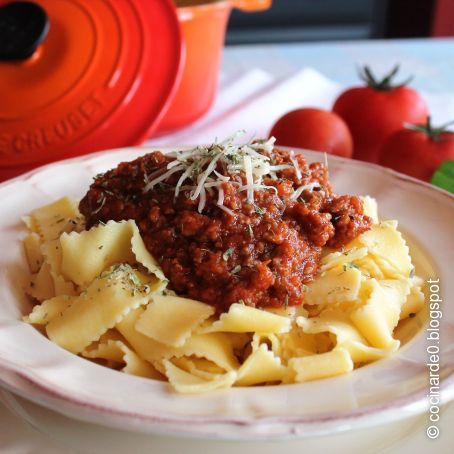 Pasta a la boloñesa