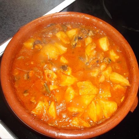 Mejillones y gambas en salsa