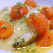 Medallones de merluza con salsa de limón y crema de col - Paso 4