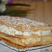 Milhojas de crema pastelera y nata