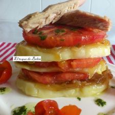 MILHOJAS DE PATATA Y TOMATE
