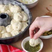 Pizza Monkey bread - Paso 3