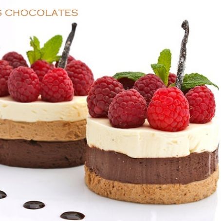 MOUSSE DE TRES CHOCOLATES