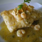 Merluza en salsa verde con gambas