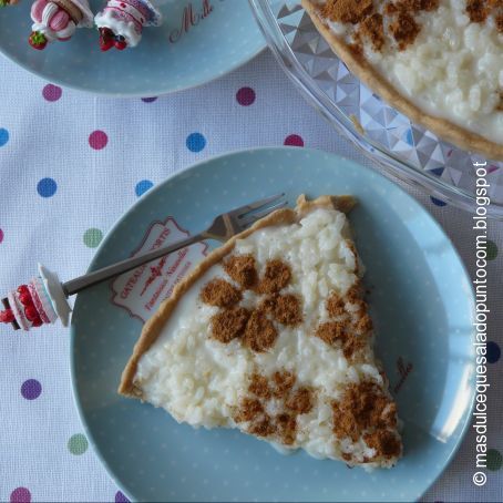 Tarta de arroz con leche casera