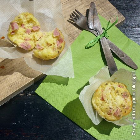 Muffins de mortadela y queso