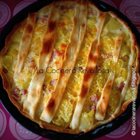 Quiche de tortilla, bacon y queso