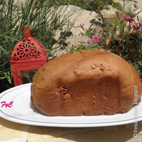 Pan de Nueces y Café