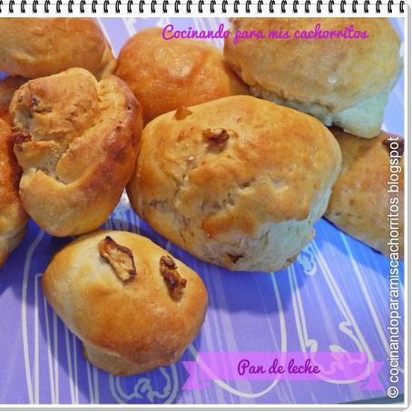 Panecillos de leche (con y sin nueces)