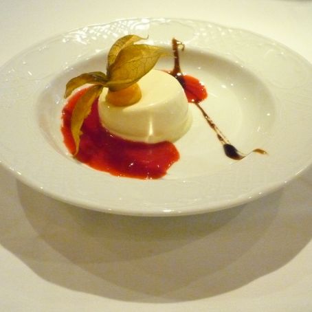 Pannacota de chocolate blanco