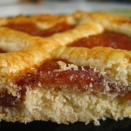 pasta frola rellena de mermelada de naranjas