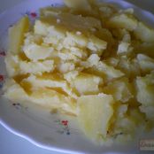 Huevo frito con patatas revolconas al horno - Paso 1