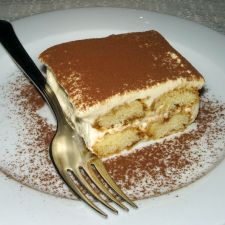 Tiramisú con licor dulce