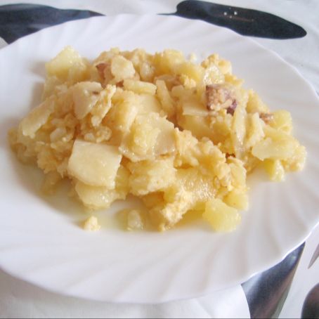 Patatas  María to junto (Patatas revueltas con huevo)