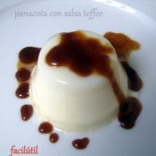 Panacota con salsa toffee