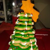Árbol de Navidad de galletas cubiertas de fondant