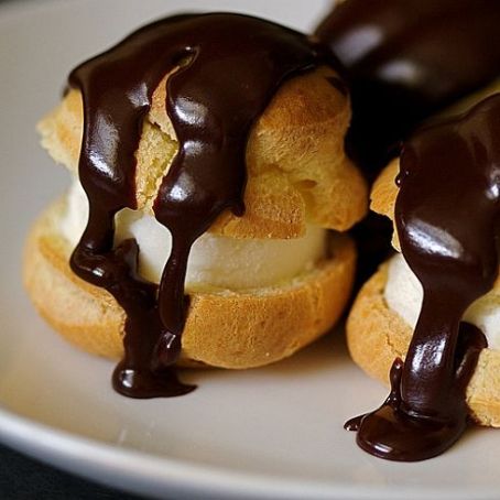 Profiteroles