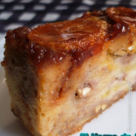 Pudin de plátano y nueces